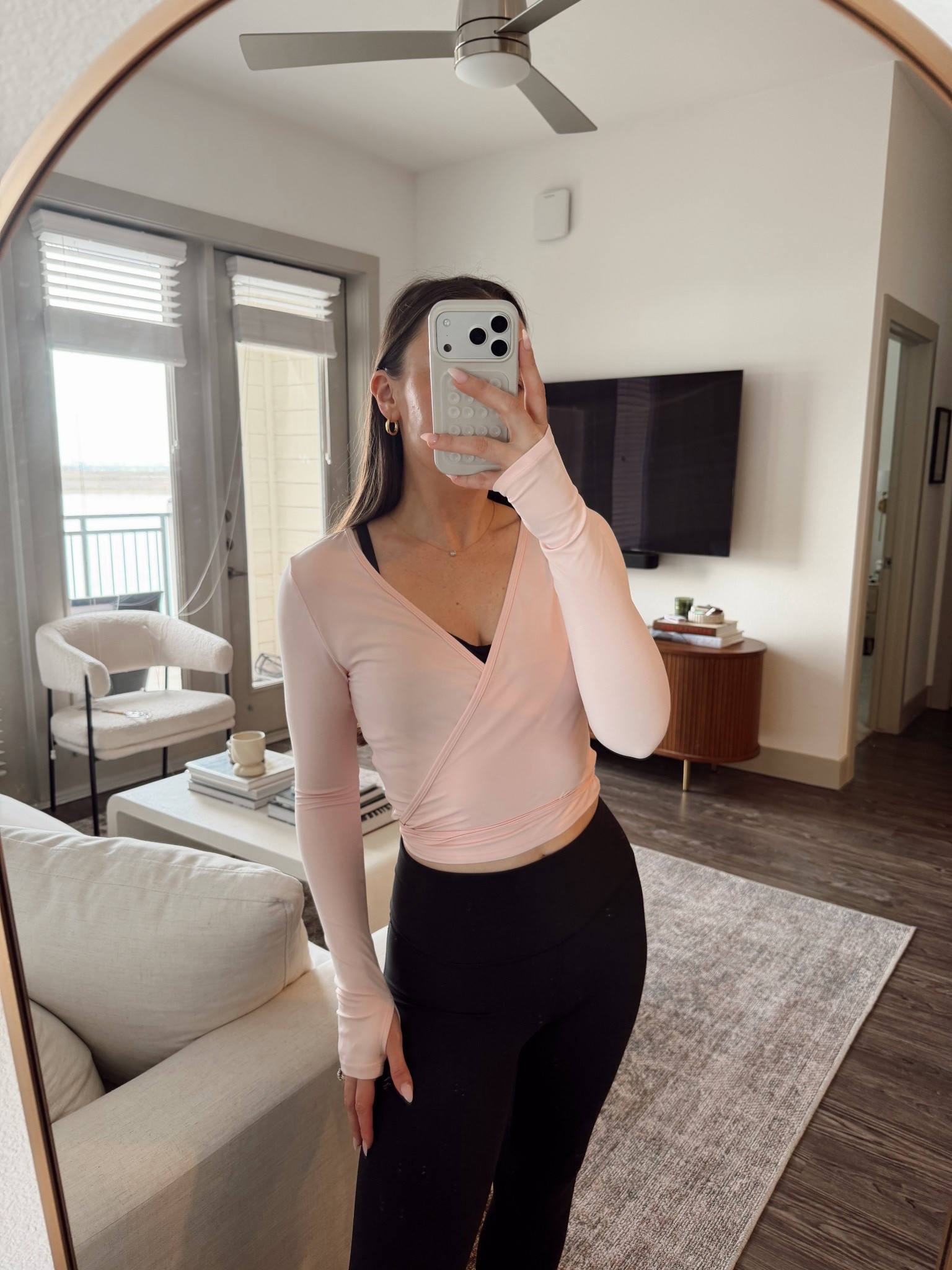 pilates ootd! this wrap top is SO soft i’m obsessedd

#LTKfitnessgoals #LTKActive #LTKootd