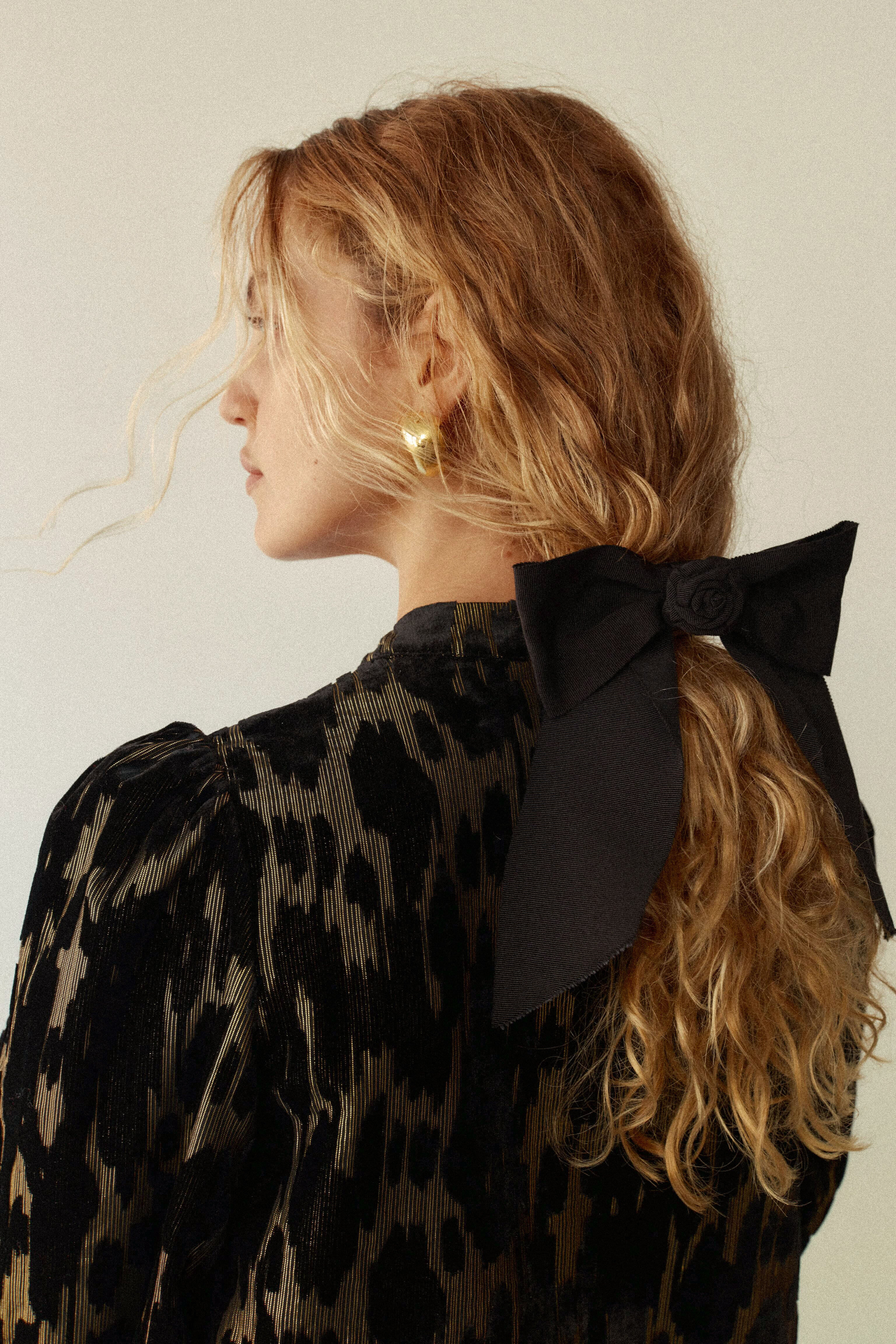 Black Rosette Hair Bow | Tuckernuck (US)