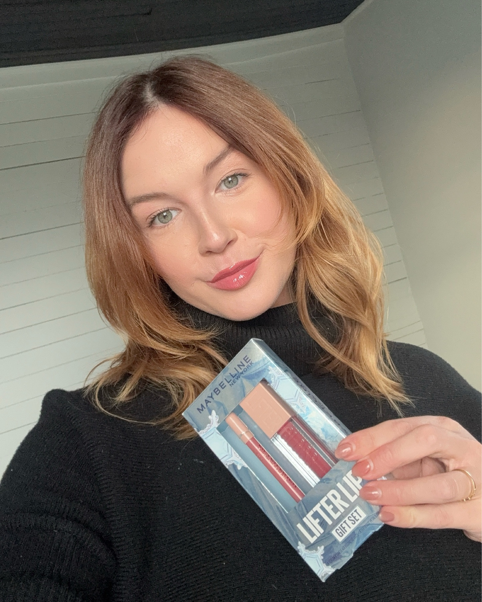 #AD Need the perfect gift idea? Check your @target for these CUTE @maybelline gift sets. Perfect
for any of the makeup lovers in your life! #MaybellinePartner #TargetPartner #Target