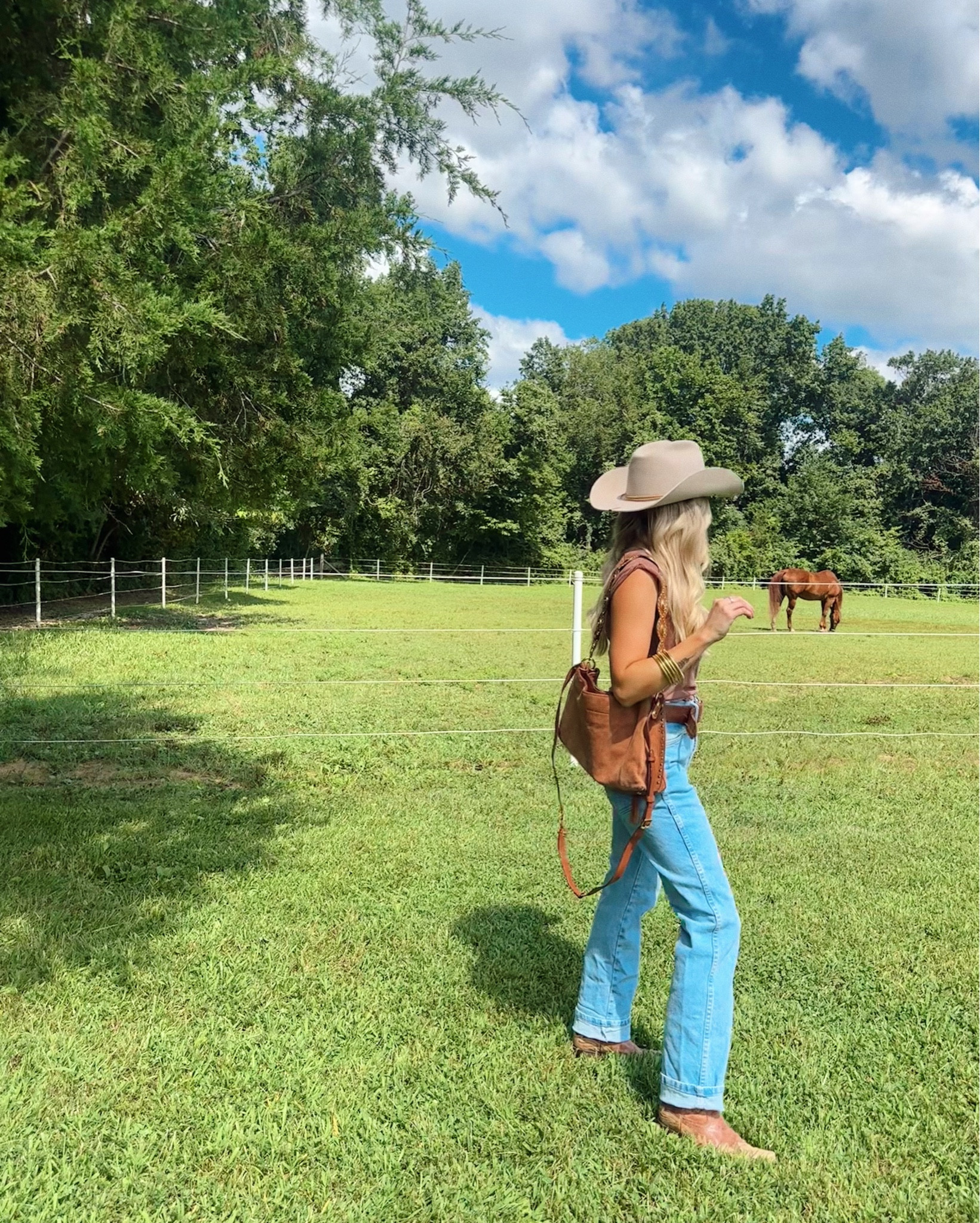 my absolute favorite denim jeans from @wrangler 🐴✨

#LTKSeasonal #LTKU