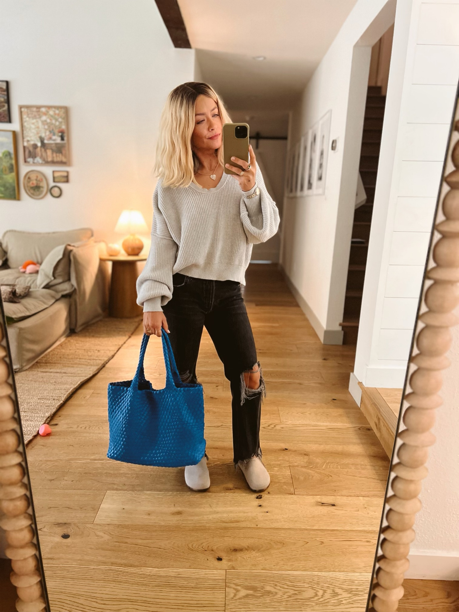 Casual fall fit 🍂☕️

#LTKFindsUnder100 #LTKSeasonal #LTKStyleTip