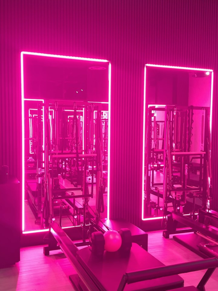 Pilates with @pilateswithfatou ✨🩷