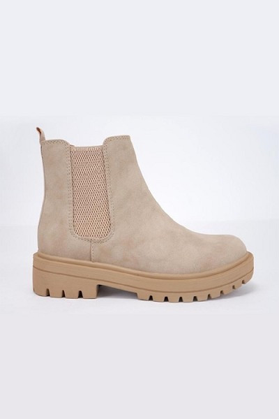 BLACK FRIDAY DEAL: Chelsea Ankle Boots with Lug Sole-Beige | Fashion Junkee