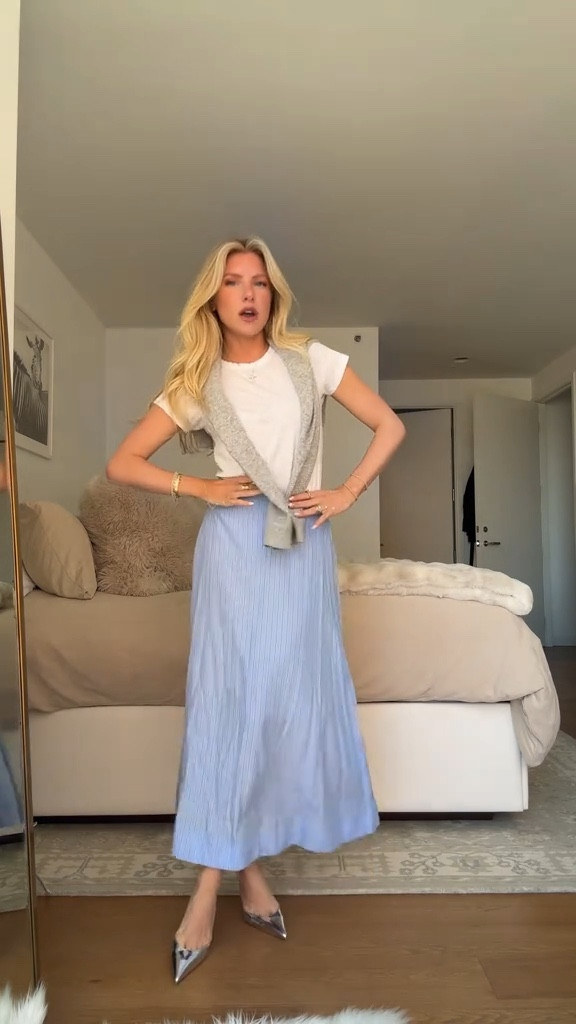 Simple & chic for the office 🤍🩵

#LTKStyleTip #LTKSeasonal