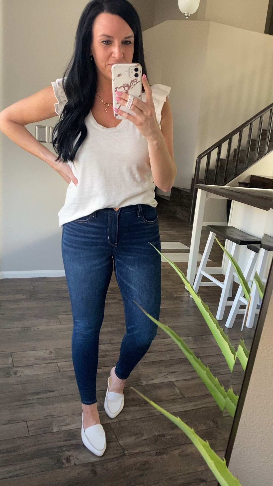 Fit TTS. Got these in spring of 2021, and they’re by far my most-work skinny jeans for work or to pair with my tall boots in the winter. 

• jeans • American eagle • skinny jeans • jeggings • high rise jeans #aexme 

#LTKBacktoSchool #LTKsalealert