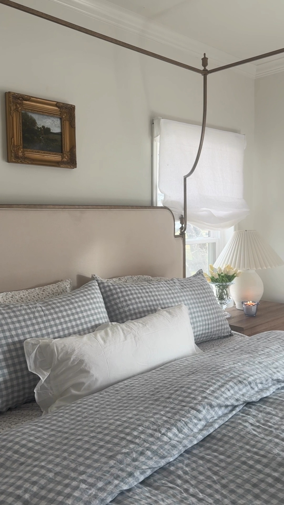 Classic spring bedroom 

#LTKSeasonal #LTKHome #LTKSaleAlert