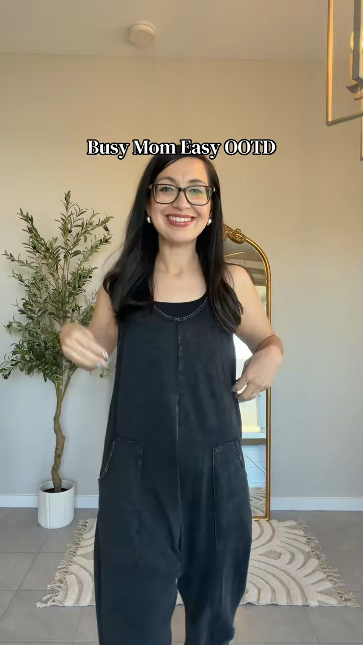 Simple AND Loose fitting = mama pooch friendly and we love that for us. 🥰 

 #LTKSpringSale #LTKootd #LTKmomlife