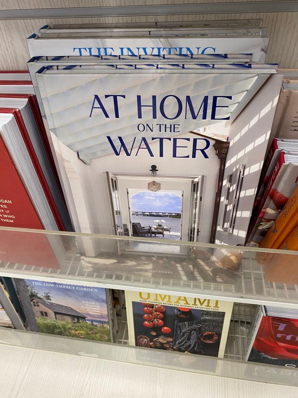 Decorative Coffee Table Books | Elegant Home Decor


Elevate your space with stylish decorative books perfect for coffee tables, bookshelves, consoles, and accent tables. Create a sophisticated, layered look with neutral decorative books that complement modern, minimalist, and cozy home decor. 

 #LTKSeasonal #LTKHome