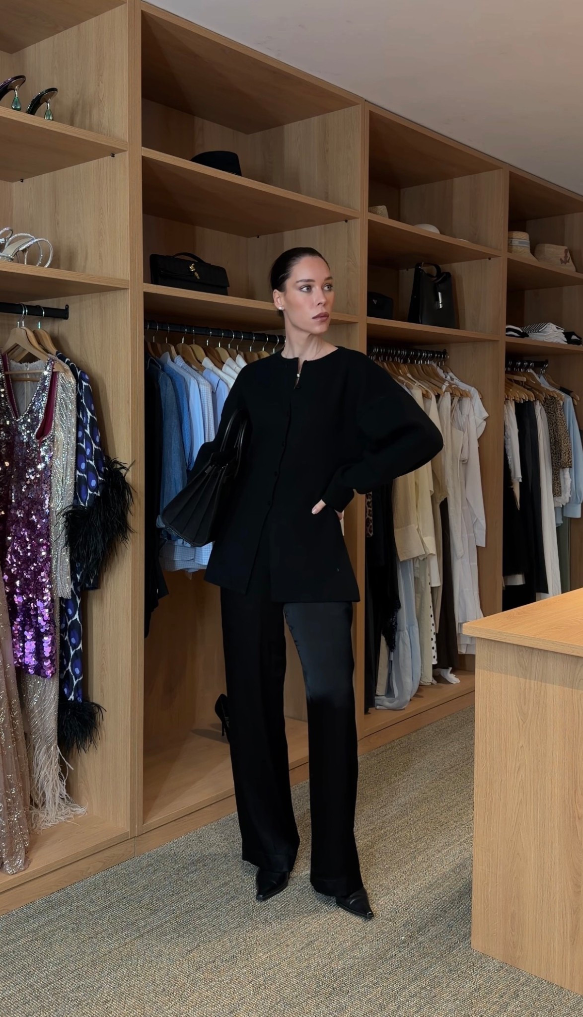 Satin trousers paired with a sculpted knit top for a sleek, modern silhouette.
I love how the rounded shoulders bring structure while the cinched waist balances the fluidity of the satin pants. An effortless black-on-black look that feels elegant, powerful, and timeless — perfect for day to night, work or evening wear.

#LTKdatenight #LTKfrance #LTKeurope