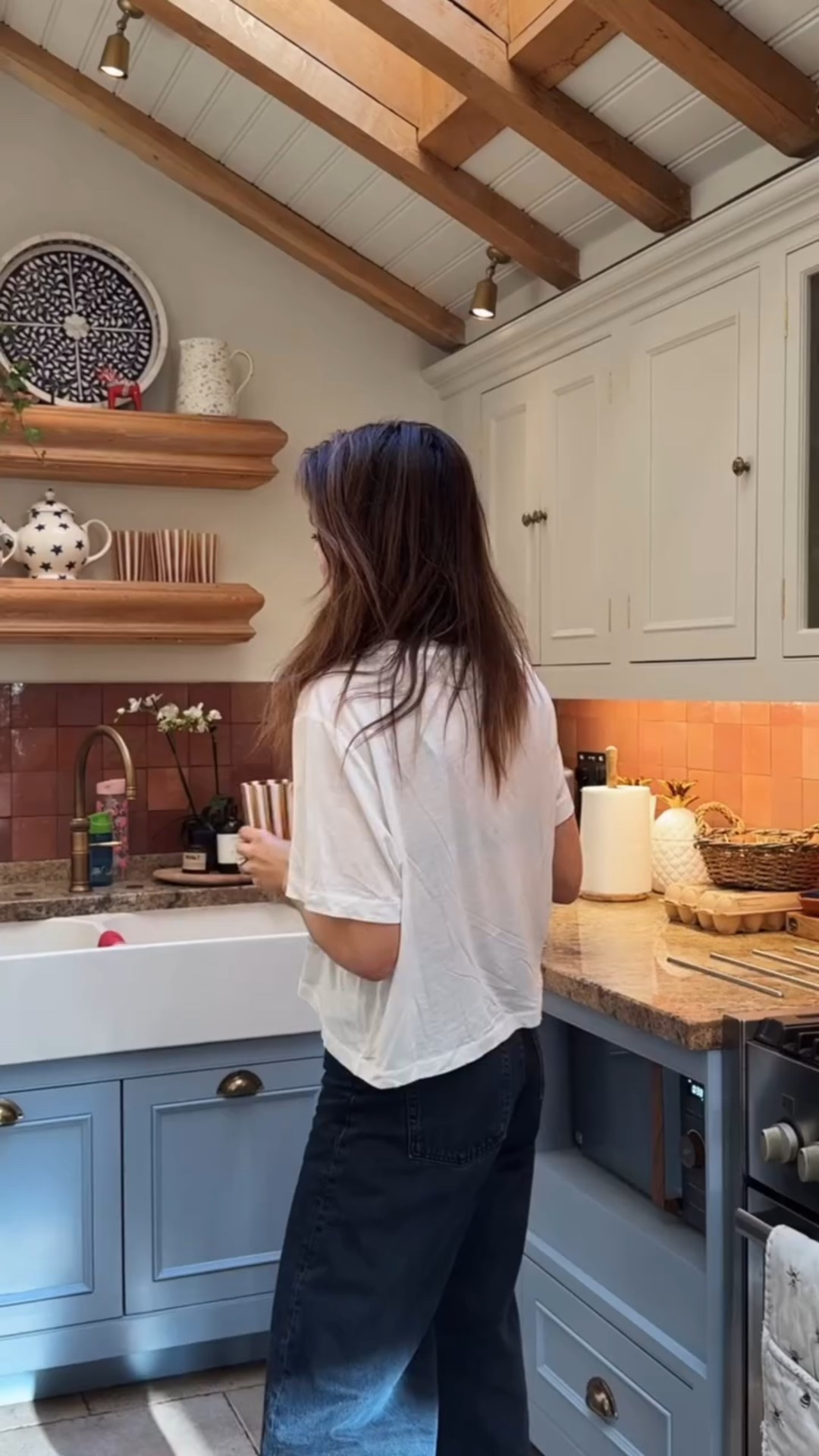 Casual Looks, Everyday Basics, T-Shirt, Barrel Jeans, Rixo, Abercrombie & Fitch

#LTKstyletip #LTKuk #LTKspring