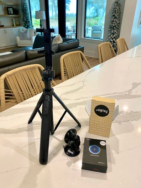 My new tripod, suction cup phone holder for the bathroom, and favorite iwalk cordless phone charger. Great useful stocking stuffer ideas for teens! 

#LTKunder50 #LTKGiftGuide #LTKHoliday