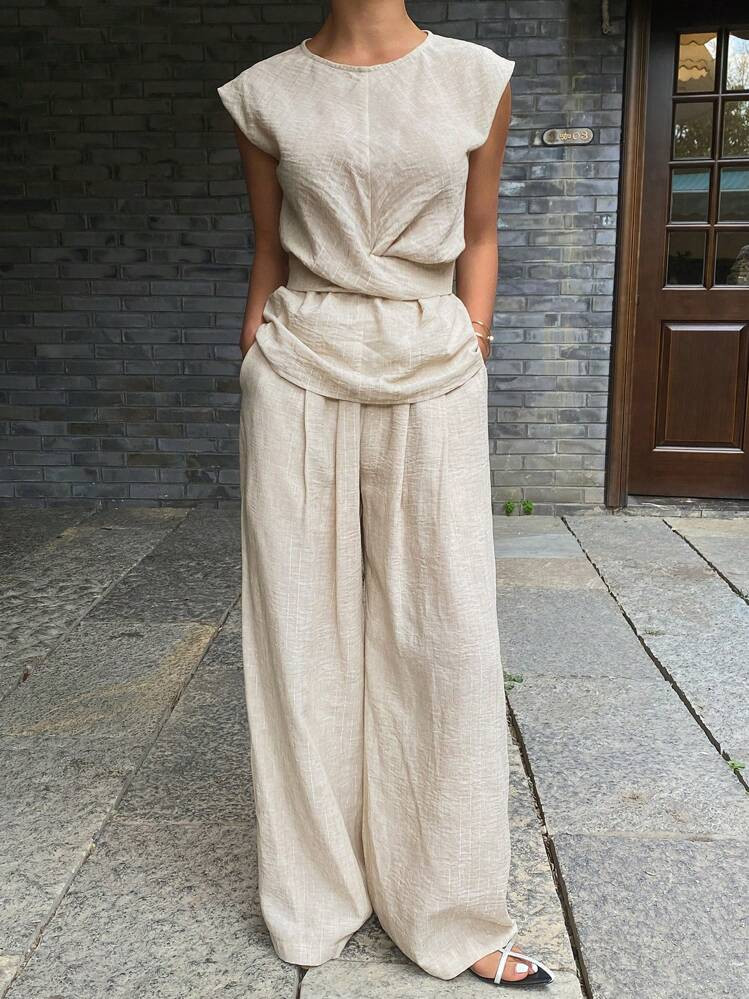 Livesso Women Solid Color Round Neck Short Sleeve Pleated Top And Ruched Wide Leg Pants Casual 2pcs Set Lounge Sets For Women | SHEIN