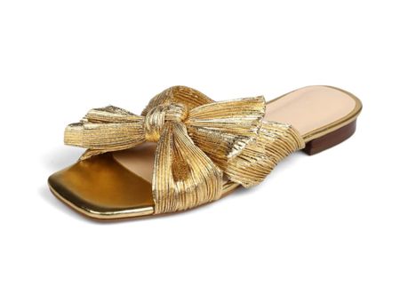Gold bow that sandals 

#LTKshoecrush #LTKfindsunder100 #LTKfindsunder50