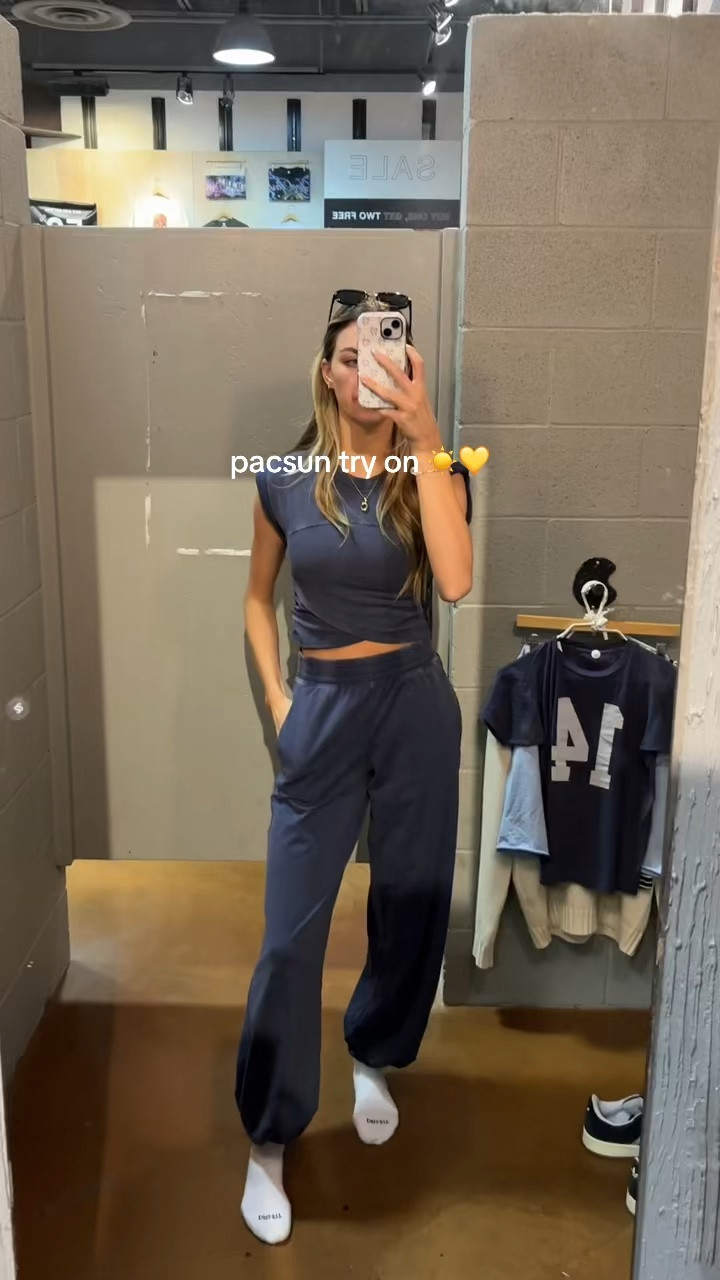 all one size◡̈ 


#LTKU #LTKSeasonal #LTKFindsUnder100