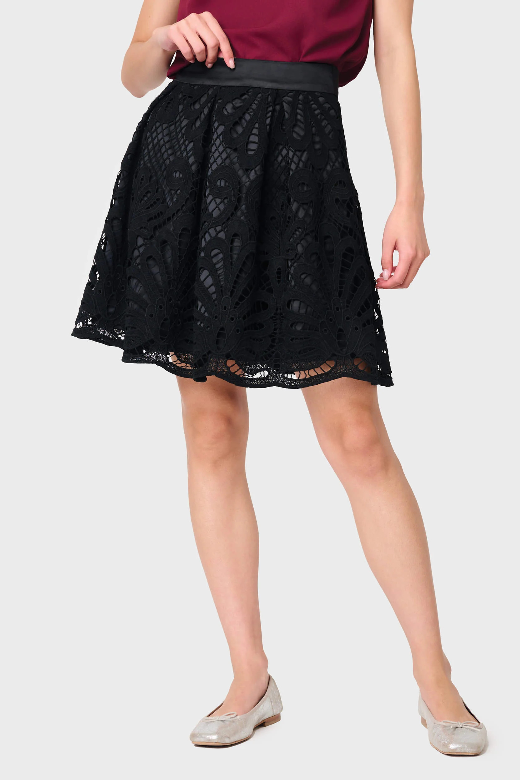 Lovely In Lace Box Pleat Skirt | Gibson
