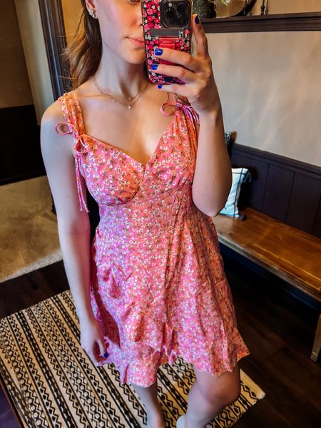 Cute little sundress! Will be returning cuz the color wasn’t good for my skin tone, but the style is super cute! Stick true to size! I sized up and it’s wayyy too big!

#LTKstyletip #LTKSeasonal #LTKsalealert