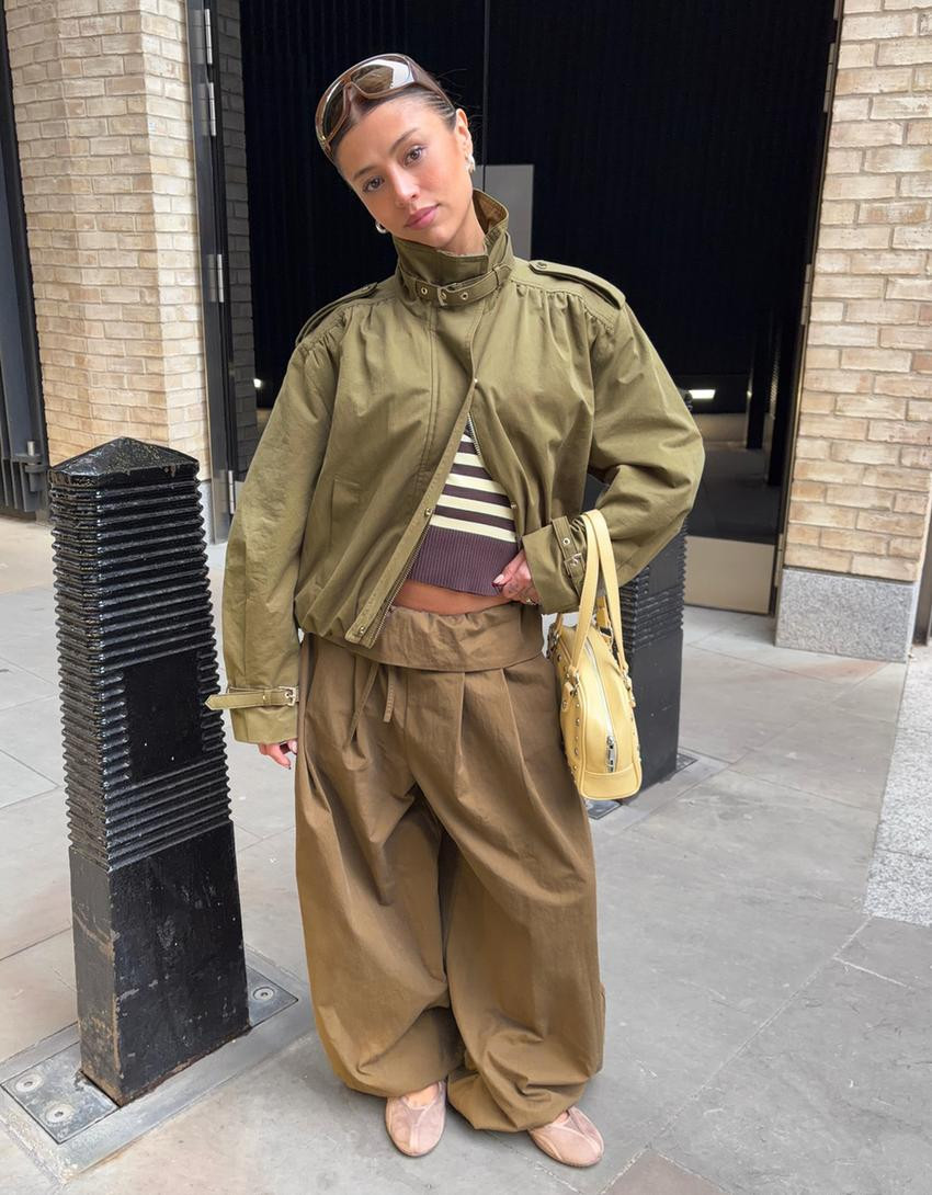 Turn-up waist trousers - #bershkastyle - Women | Bershka UK