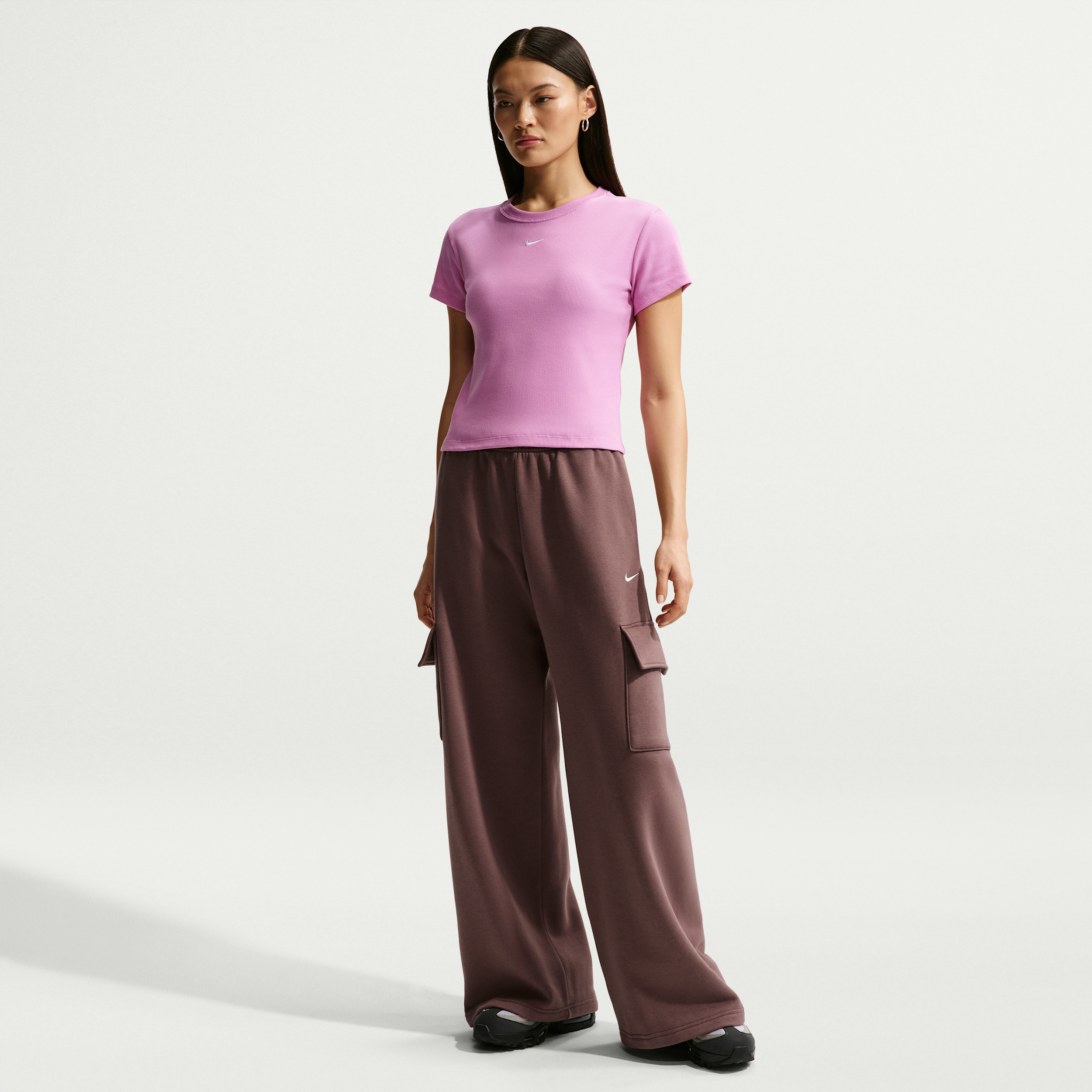 Women's Nike Sportswear Phoenix Fleece Cargo Sweatpants in Purple | IM7488-502 | Nike (US)