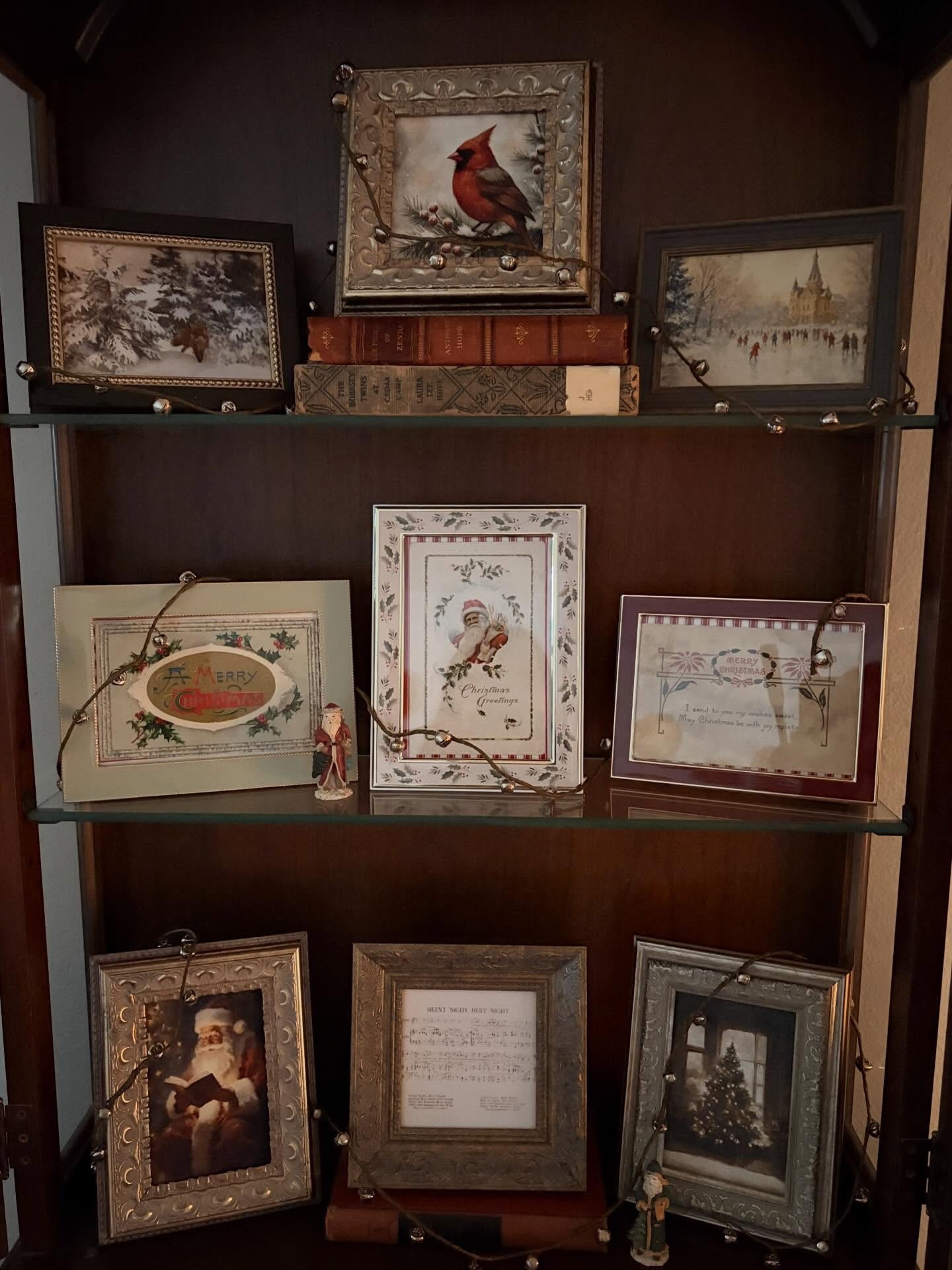 Do you love a gallery wall but feel overwhelmed by just the thought of one? Start small. Clear off a shelf (or multiple) and arrange a variety of pictures and small collected pieces on display. You can leave a door open when company is over to provide a better view. I had a few different ideas for how to display my vintage Christmas postcard collection but I’m glad I went with framing them. They look perfect in my petite secretary. I was able to find the perfect frames this weekend and adding the backing was a lot of fun. I’ll probably add some fresh pine sprigs to complete this cozy vignette. I’m seeing this as a possible blog post in the future.

#englishcottage #englishcottagestyle #cottage #acnhcottagecoreinspo #cottagecoreaesthetic #cottagecorecommunity #cottagecoredream #cottagecorevibes #cottagecorestyle #cottagestyledecor #frenchcountry #frenchcountrystyle #christmasdecorations #christmasdecor #vintage #antiques #interiordecorating #christmasvignette #ａｅｓｔｈｅｔｉｃ