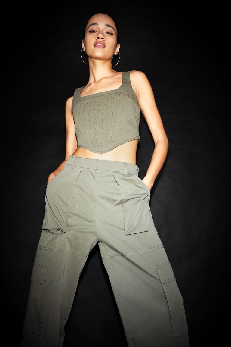 Bustier crop top | H&M (UK, MY, IN, SG, PH, TW, HK)