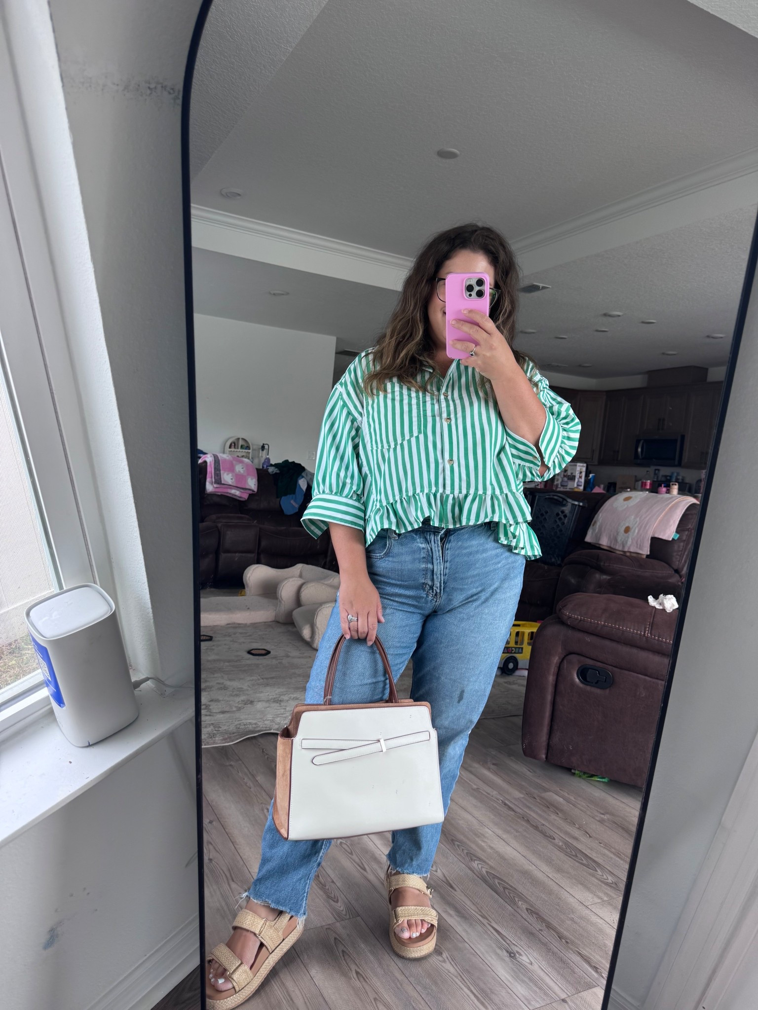 MOM SPRING OOTD 💚✨🌼

Amazon finds, Amazon style, Amazon fashion, FP dupes, budget shopping, affordable fashion, mom style, mom jeans, mom ootd, target finds, target style



#LTKmomlife #LTKMidsize #LTKootd