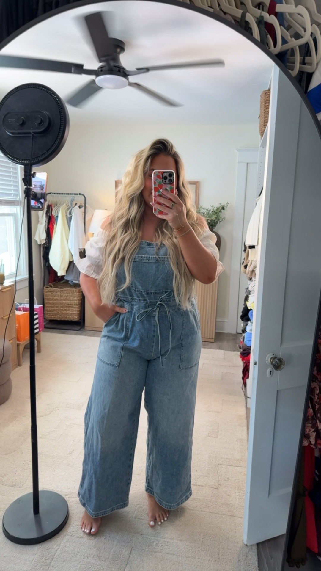 XL TOP
XL OVERALLS

aerie finds, American eagle finds, midsize favorites, midsize outfits, spring outfits, new at aerie, new at American eagle, overalls, curvy fashion.

#LTKdayinmylife #LTKSaleAlert #LTKootd