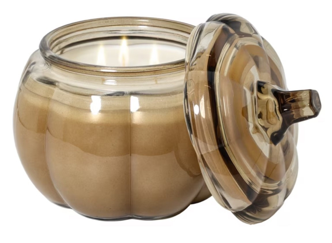 cinnamon roll candle // will sell out

#LTKSeasonal #LTKHome