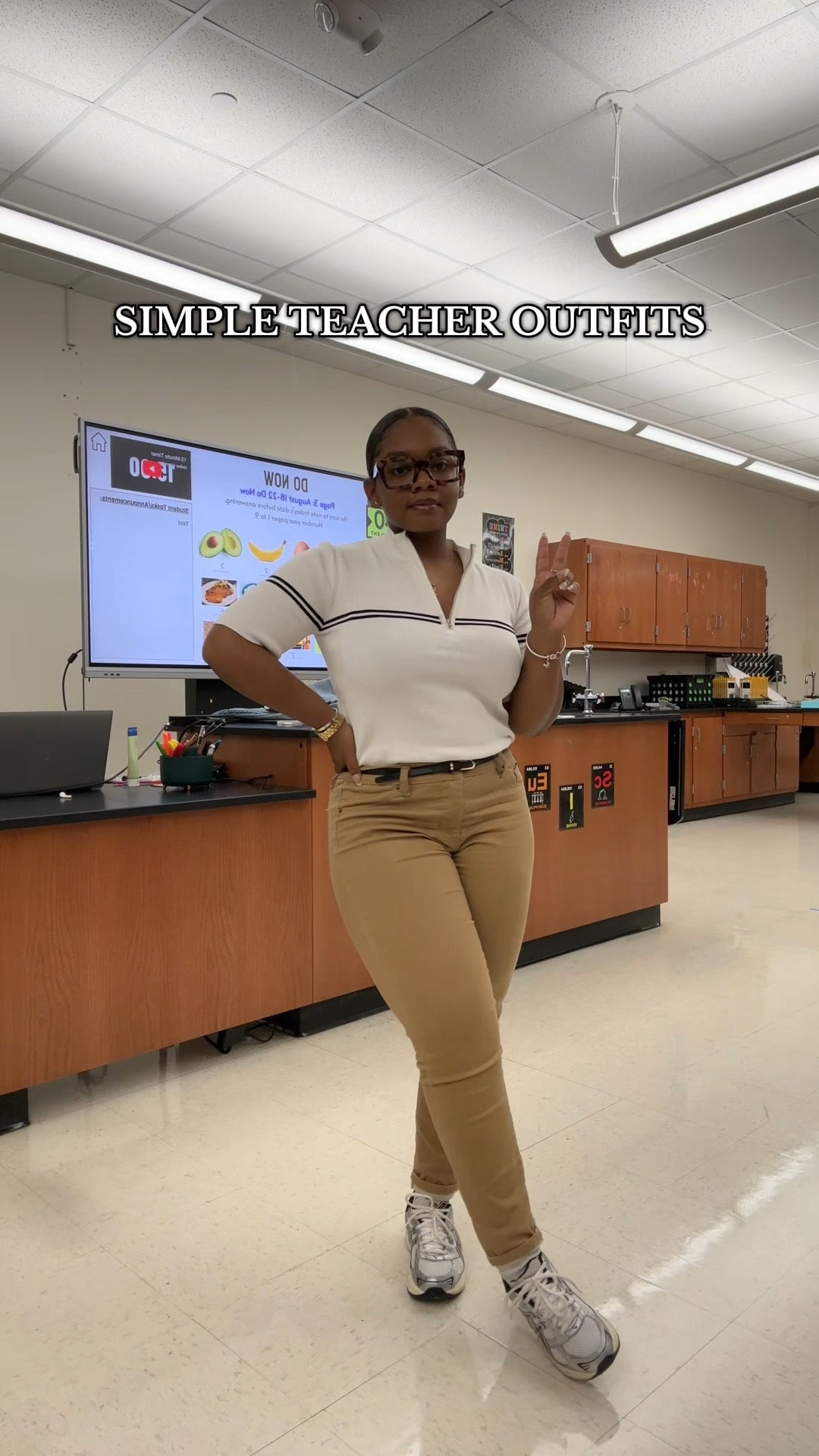 Simple Teacher Outfits! 

#LTKMidsize #LTKWorkwear #LTKStyleTip