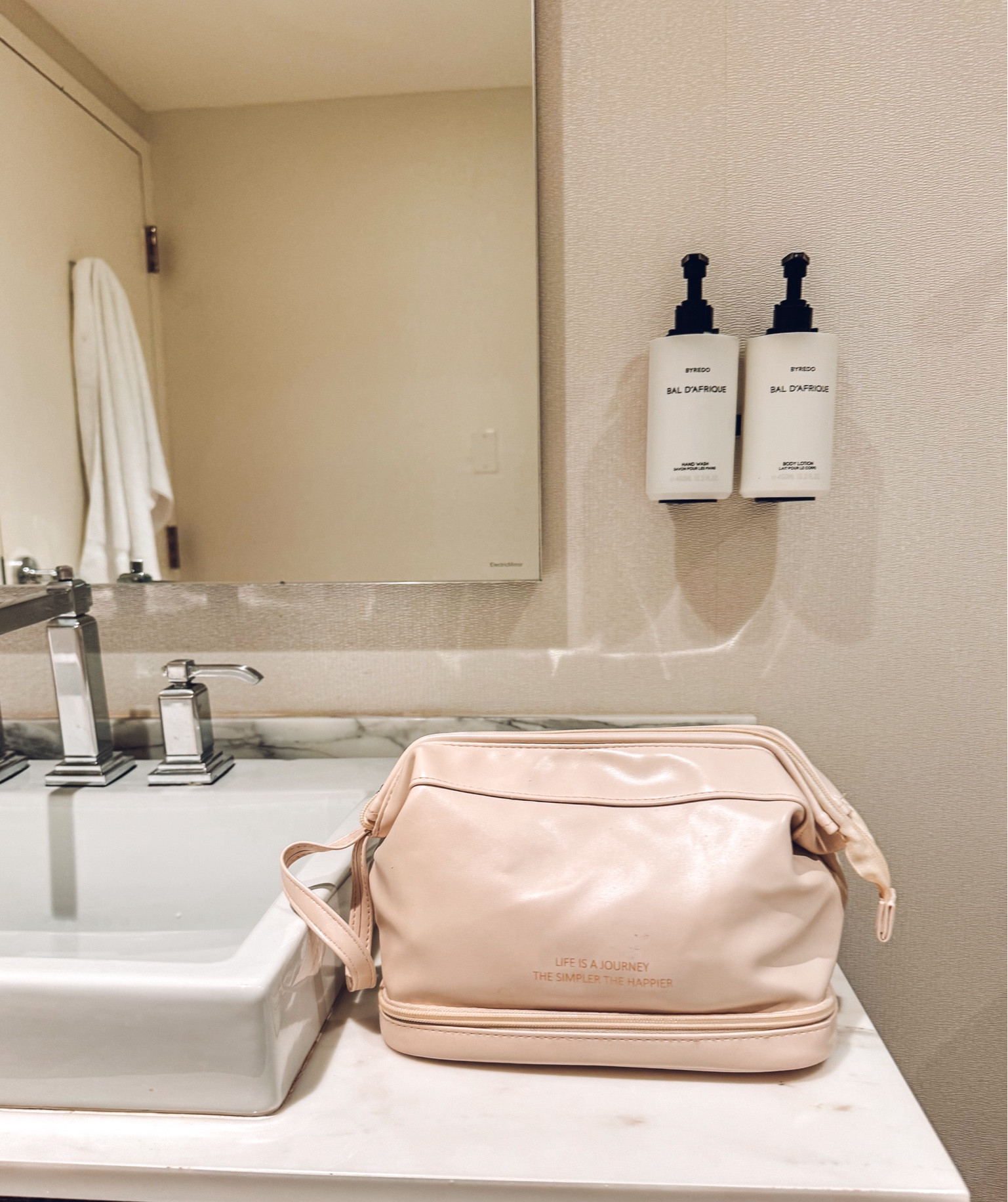 My tried and true cosmetic bag for when I travel!

#LTKFindsUnder50 #LTKTravel #LTKBeauty