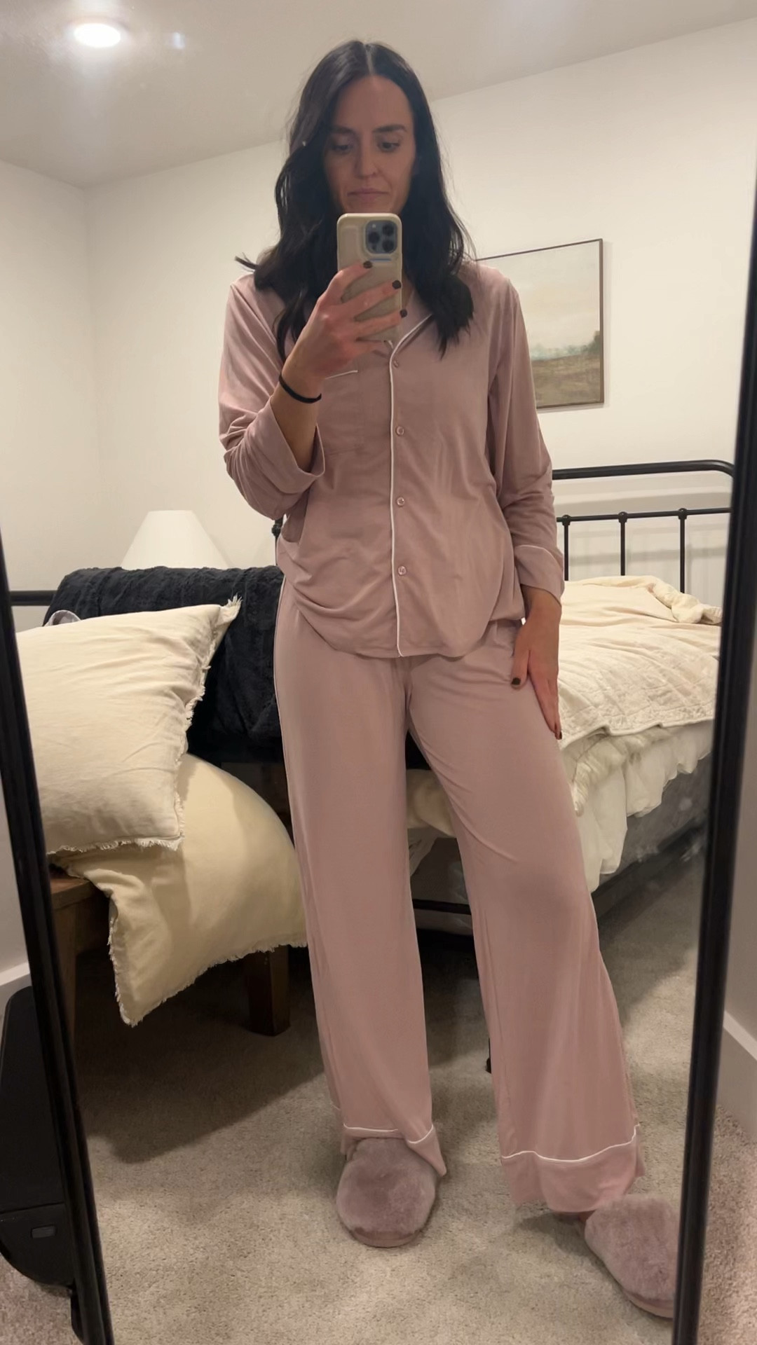 I’m a minimalist until I’m not. 
When I find something that’s too perfect I grab a  few. 
These pajamas are BUTTERY soft and honestly identical to a $128 pajamas brand. 😏
I have them in 2 colors and just ordered a 3rd they are THAT good. 🤌🏽

#LTKHoliday #LTKGiftGuide #LTKCyberWeek
