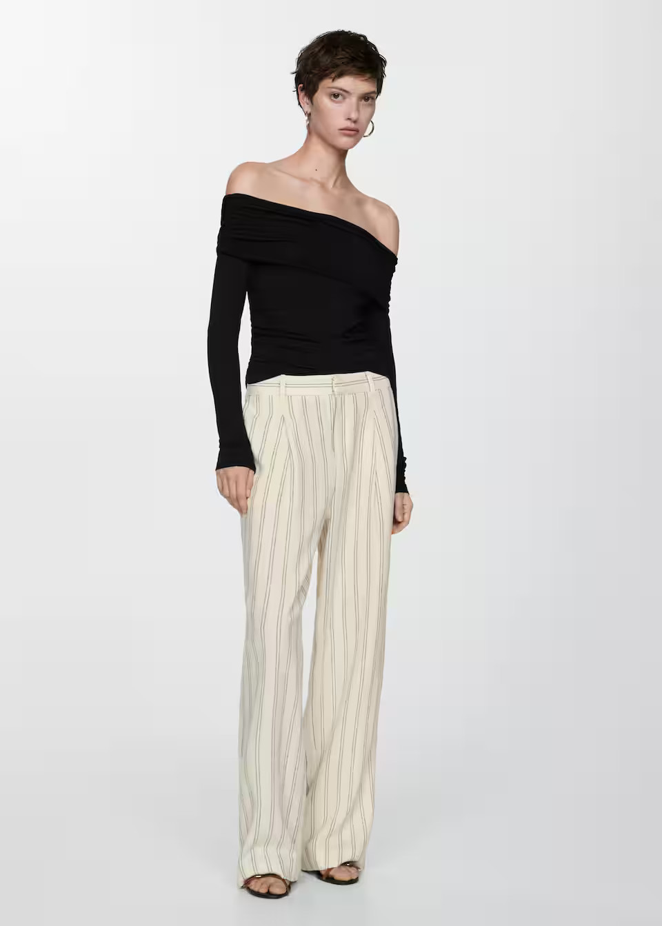 Off shoulders T-shirt | MANGO (US)