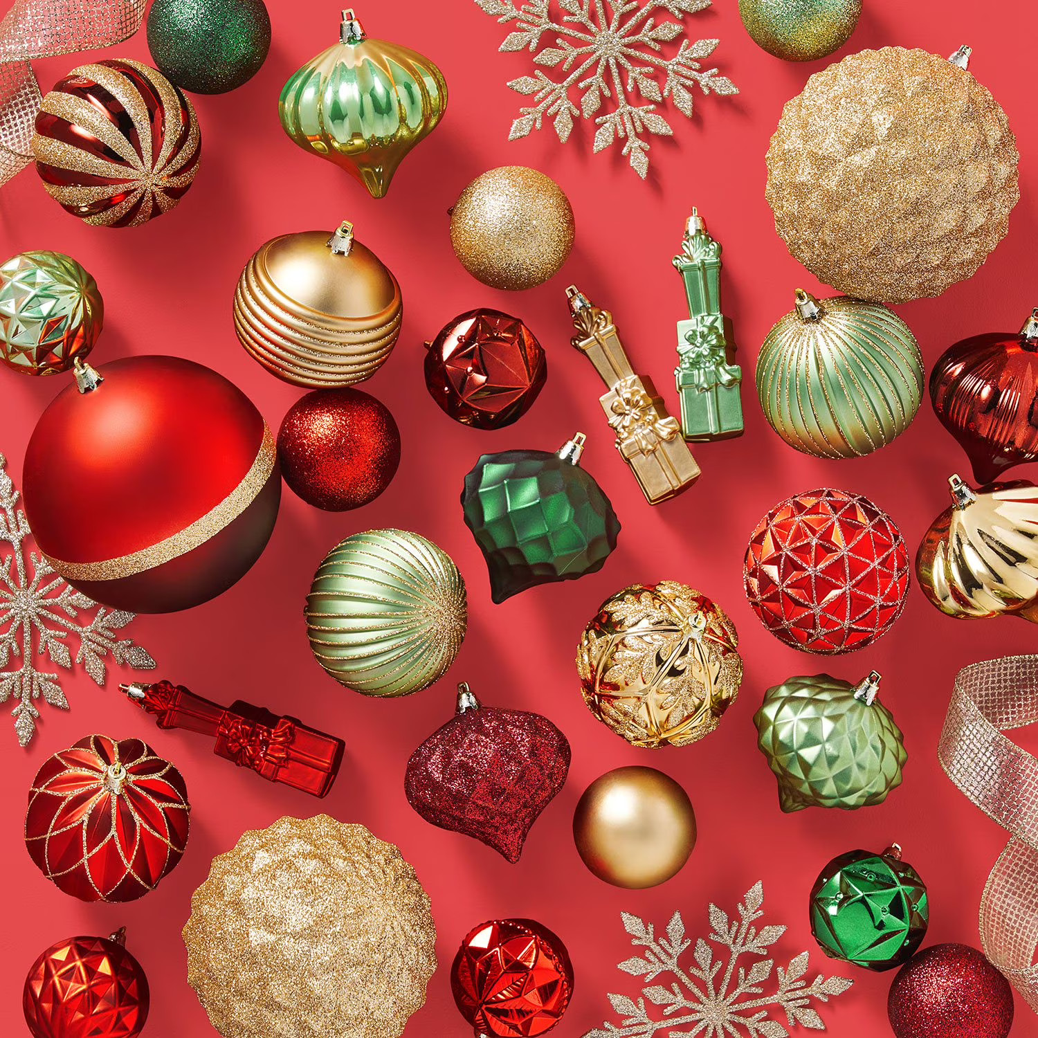 Member's Mark Shatterproof Ornament Collection, 76 pcs. | Sam's Club