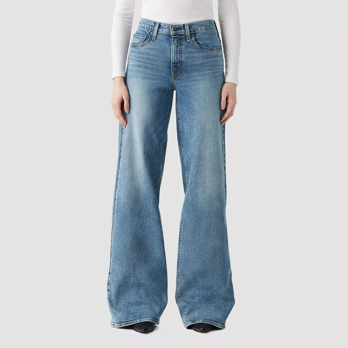 Levi's® Women's High-Rise Wide Leg Jeans | Target
