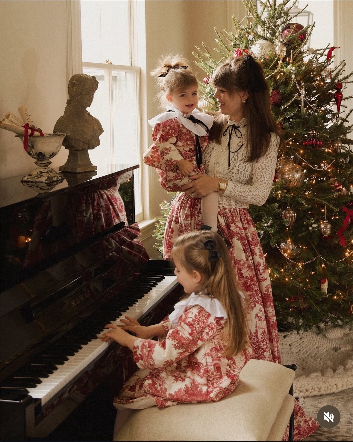 Nothing is sweeter than matching pajamas for Christmas break. Here’s a collection of pj sets the whole family can enjoy together ❤️

#matching #matchingpajamas #pajamas #family

#LTKKids #LTKBaby #LTKHoliday