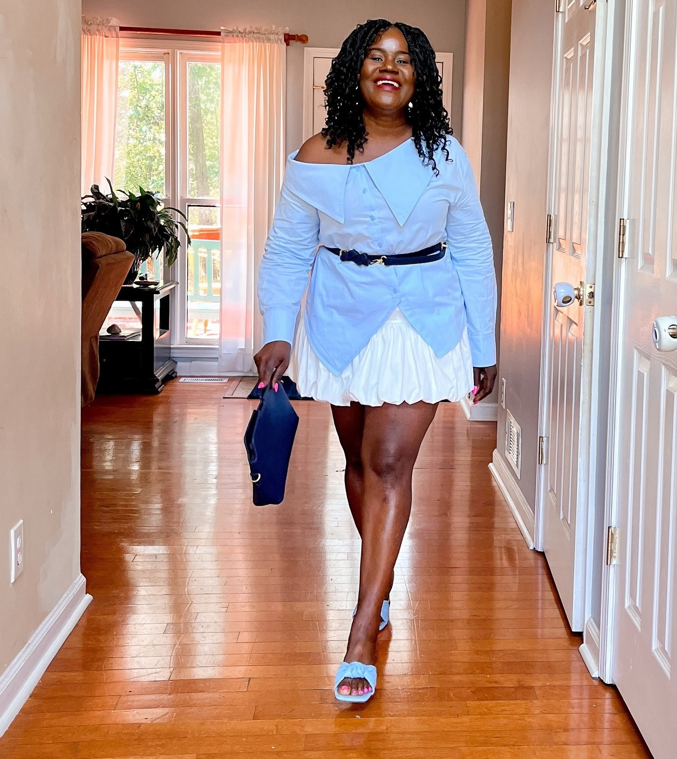 BELT OR NO BELT? That is the question. 
.
Asking for a friend. She is very close to my heart, so be nice! Lol 😂 
.
.
.
#stylinginspo #ltkfallsale #ltkstyle #ltkfashion #ltkchic #stylingtipsforwomen #summerstyles #styleinspo #style #outfitoftoday #styletips #momsstyle #atlantacontentcreator #outfitideas

#LTKStyleTip #LTKOver40 #LTKFindsUnder50