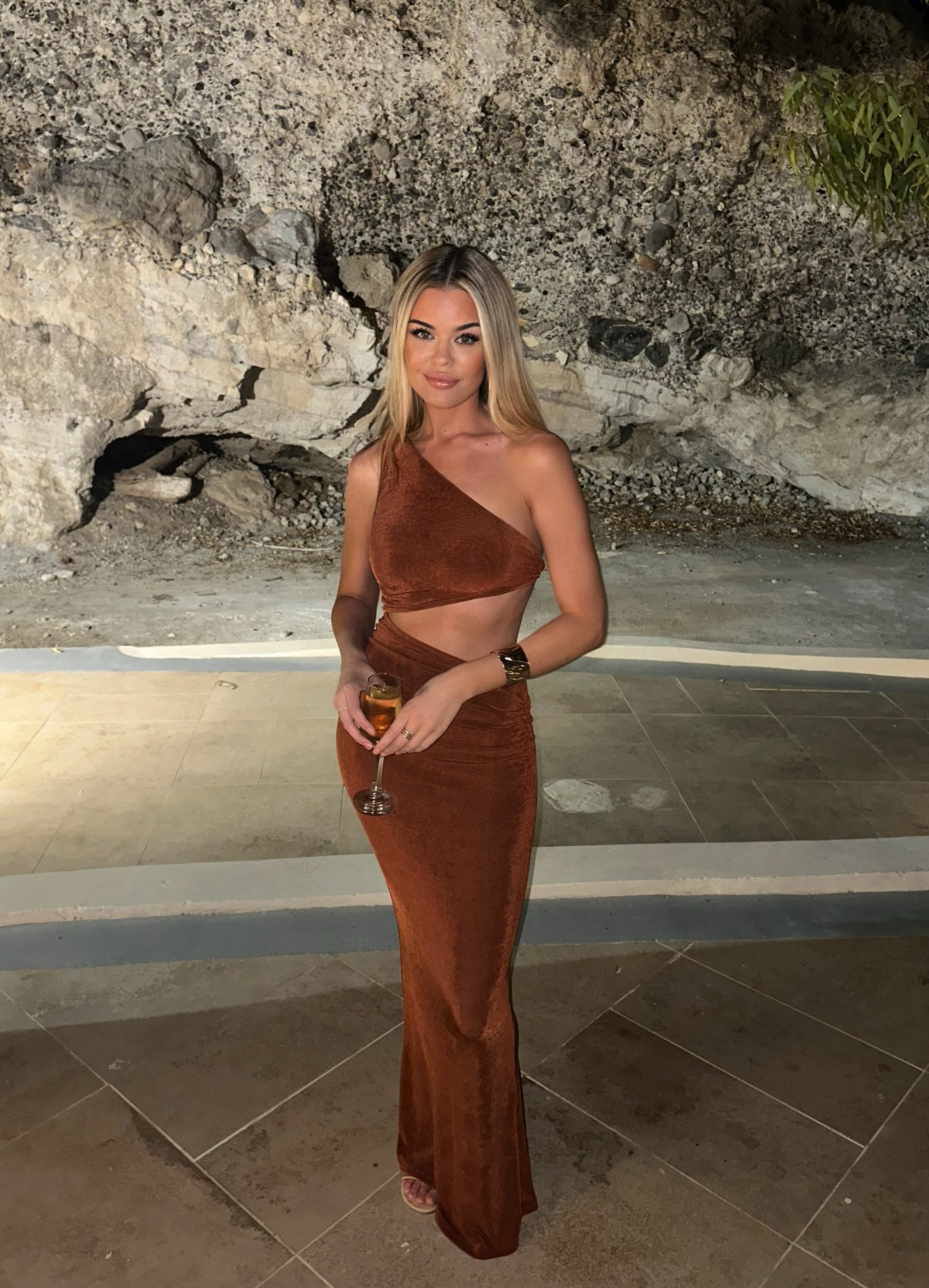 The perfect destination wedding guest dress for vacation! 


#LTKSeasonal #LTKTravel #LTKWedding