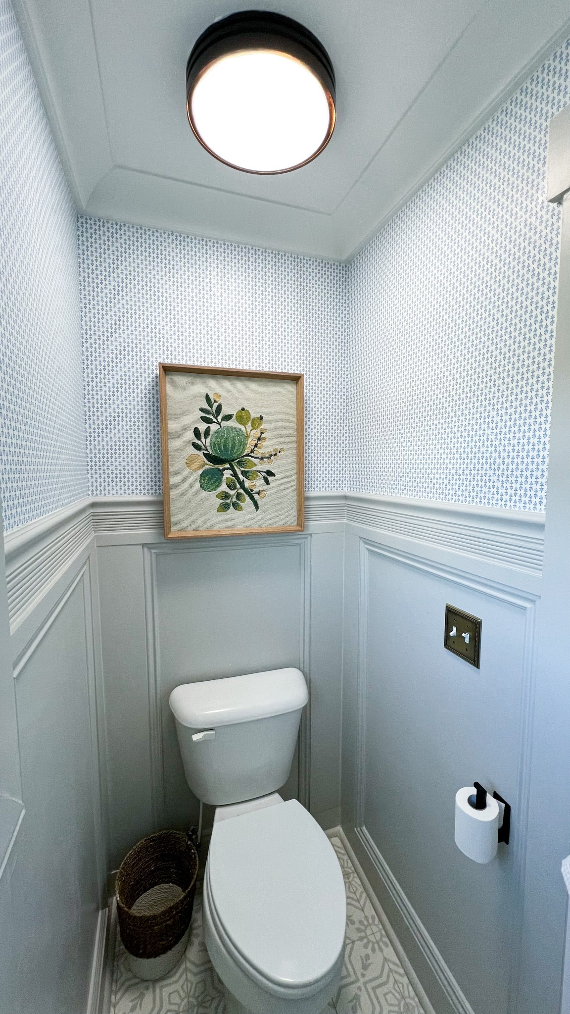 Everything I used to makeover this water closet!



#LTKSaleAlert #LTKHome #LTKStyleTip