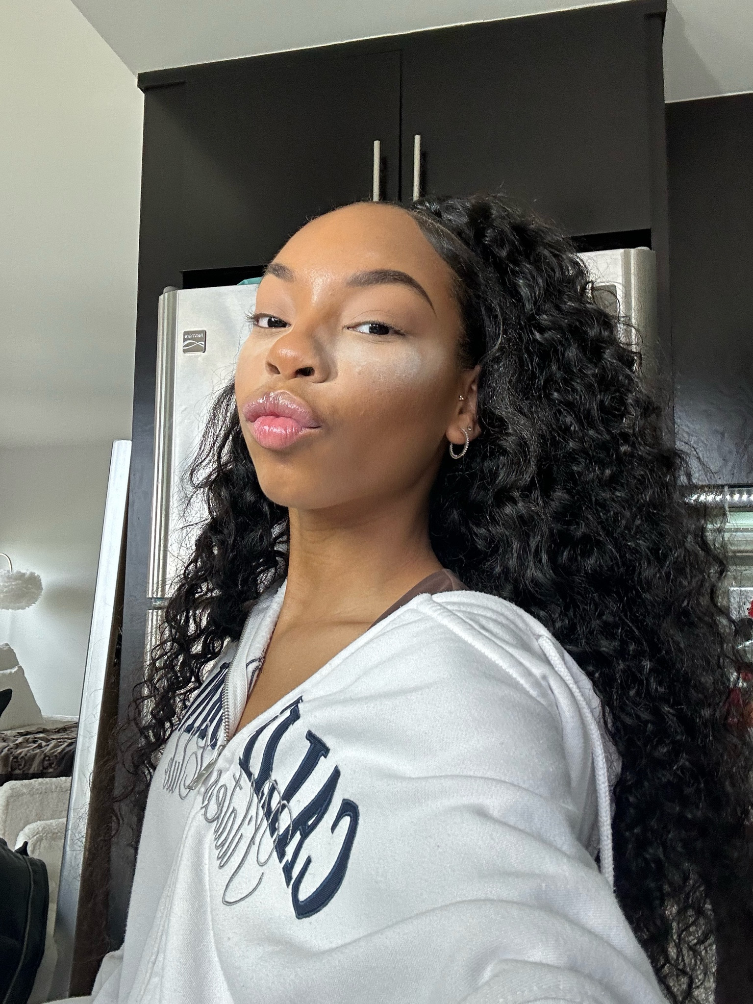 mid glam 🤍

#LTKU #LTKbeauty #LTKGiftGuide