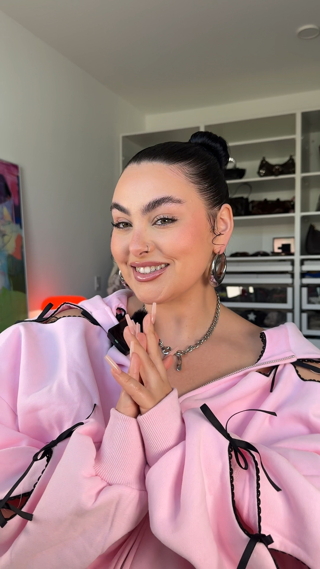 Slick back bun tutorial 🪮

Slick back, hairstyle, hair products, curly hair, bun hairstyles 

#LTKBeauty