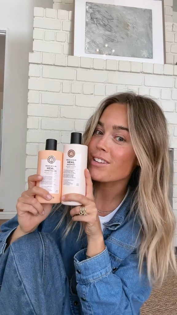 Switching up my hair care routine has been one of my fav things I’ve done recently!! Loving these products by Maria Nila