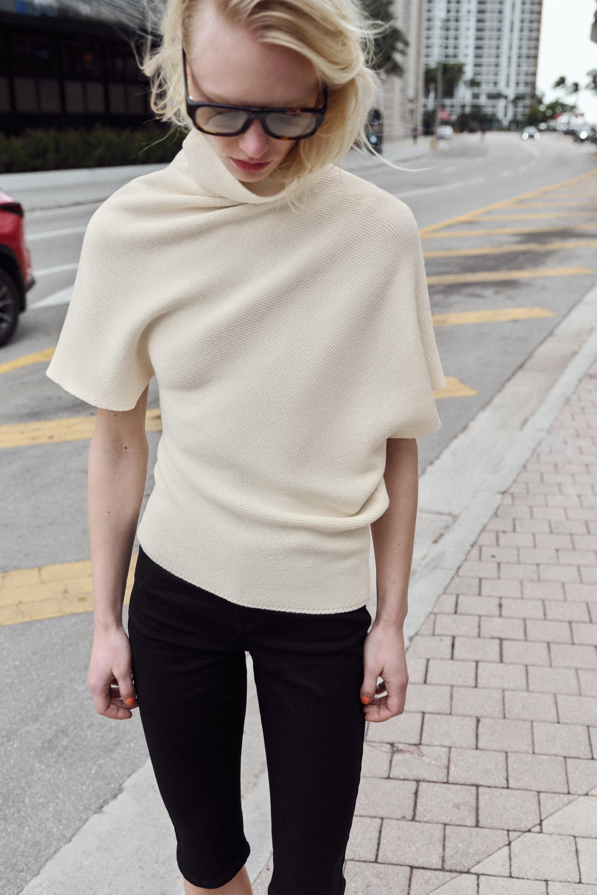 PULL ASYM\u00c9TRIQUE EN MAILLE | Zara FR