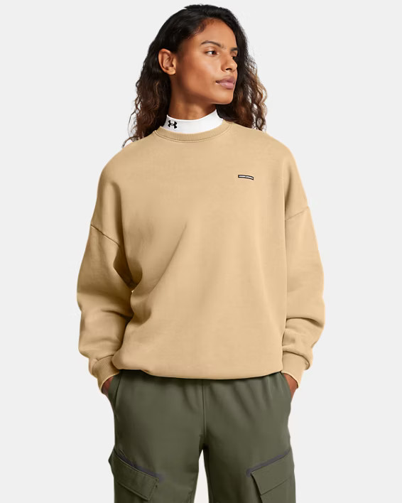 Under Armour Women's UA Icon Heavyweight Fleece Oversized Crew | Under Armour (US)
