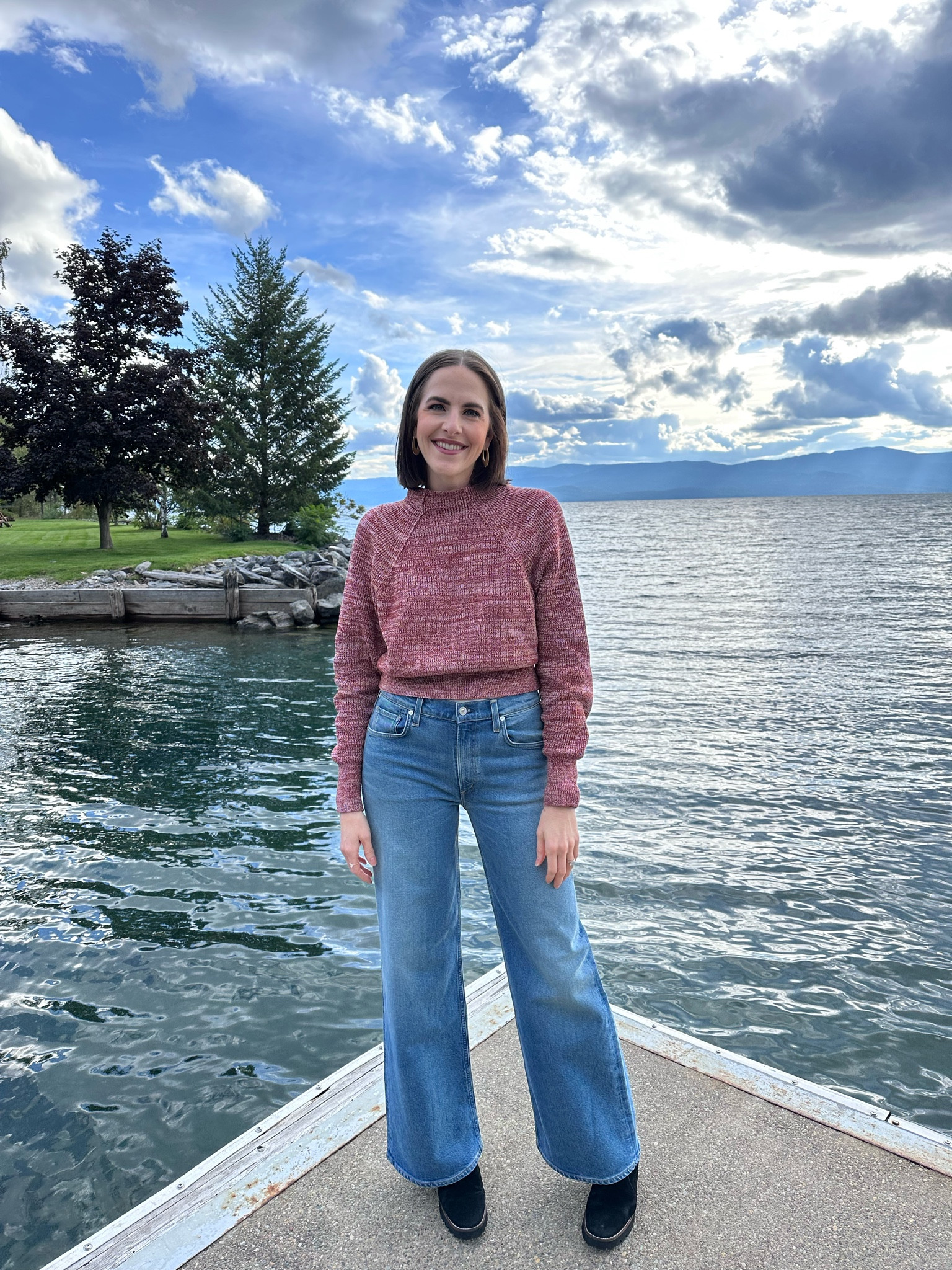 A light sweater and adding a jacket after the sun went down was perfect for early September on the water! 

The Montana weather was pretty brisk in the morning with lows in the 50’s and highs in the early evenings of high 60’s and low 70’s.


#LTKtravel #LTKstyletip #LTKSeasonal