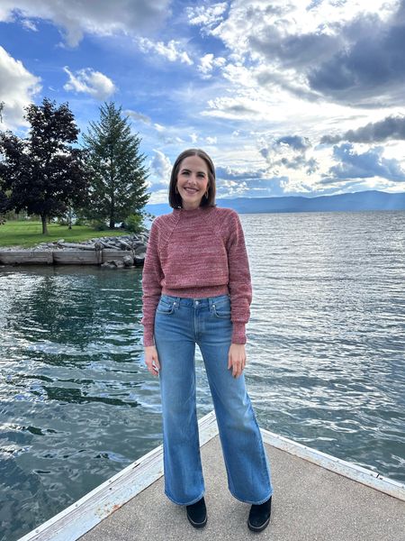 A light sweater and adding a jacket after the sun went down was perfect for early September on the water! 

The Montana weather was pretty brisk in the morning with lows in the 50’s and highs in the early evenings of high 60’s and low 70’s.


#LTKtravel #LTKstyletip #LTKSeasonal