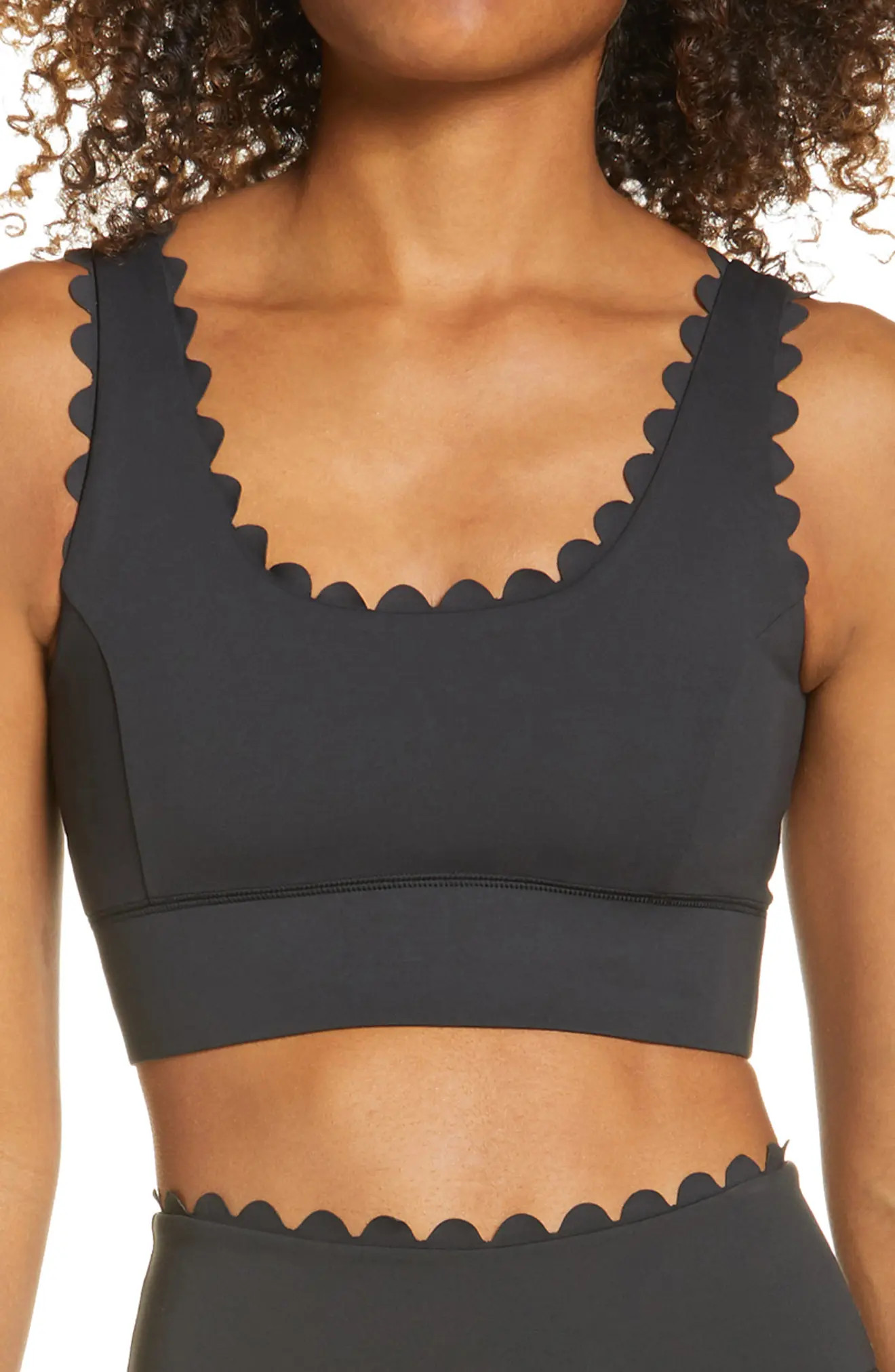 Women's Ivl Collective Scallop Power Sports Bra, Size 10 - Black | Nordstrom
