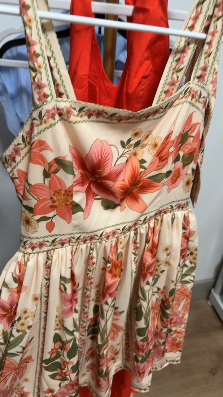 The cutest Summer mini dress from Amazon 😍🌺 size XS 

Amazon finds fashion mini dress floral boho tie strap fit and flare garden fun romantic cute flattering 


