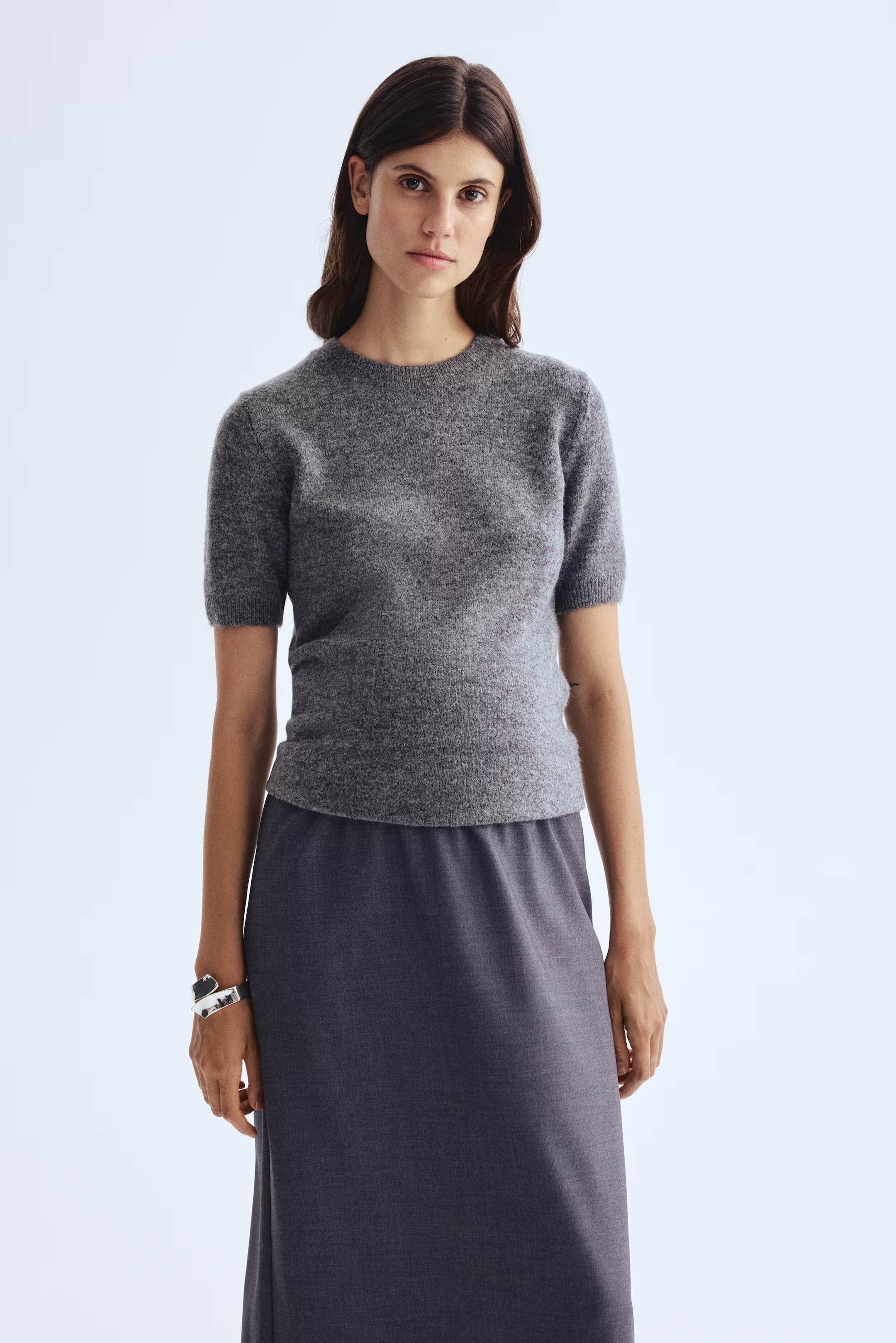 MAMA Short-sleeved fine-knit top | H&M (UK, MY, IN, SG, PH, TW, HK)