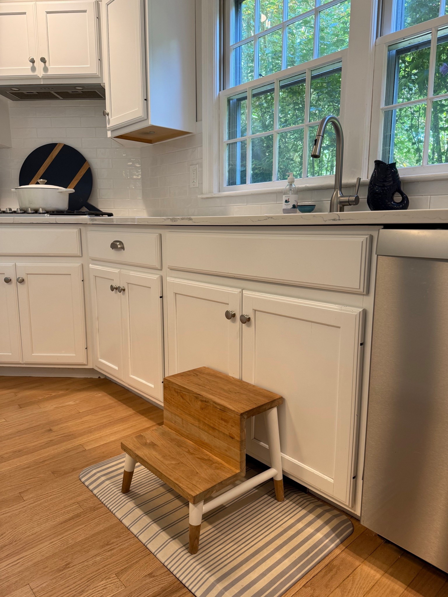 #serenaandlily #stool #sale #kitchen #coastalhome

#LTKSaleAlert #LTKHome #LTKFindsUnder100