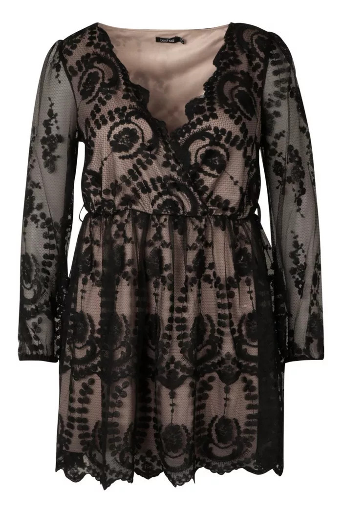 Plus Lace Plunge Skater Dress | boohoo (US & Canada)