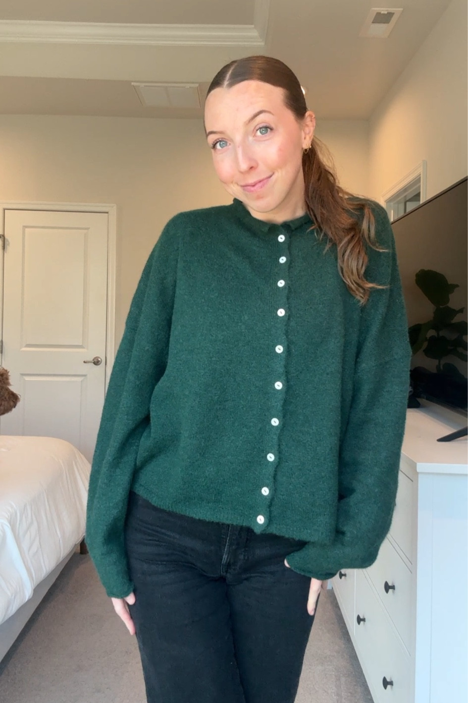 This green sweater is my new personality 💚💚 

#LTKSeasonal #LTKFindsUnder50 #LTKWorkwear